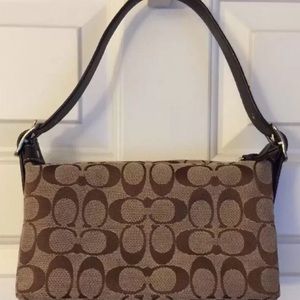 Preowned Signature Coach Purse